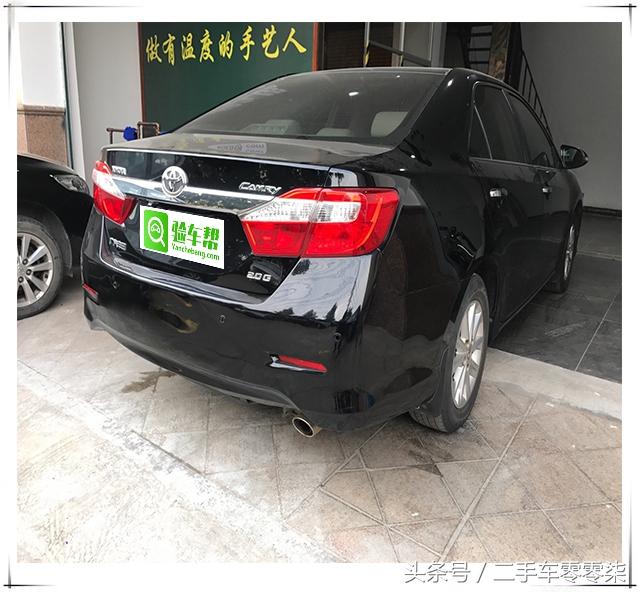 這個(gè)屁股上你有沒(méi)有發(fā)現(xiàn)問(wèn)題？